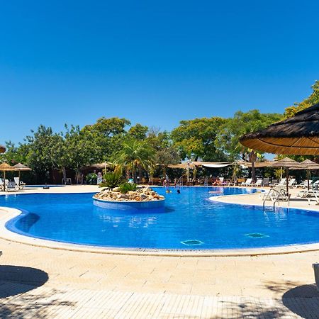 Kampaoh Tavira Hotel Luaran gambar